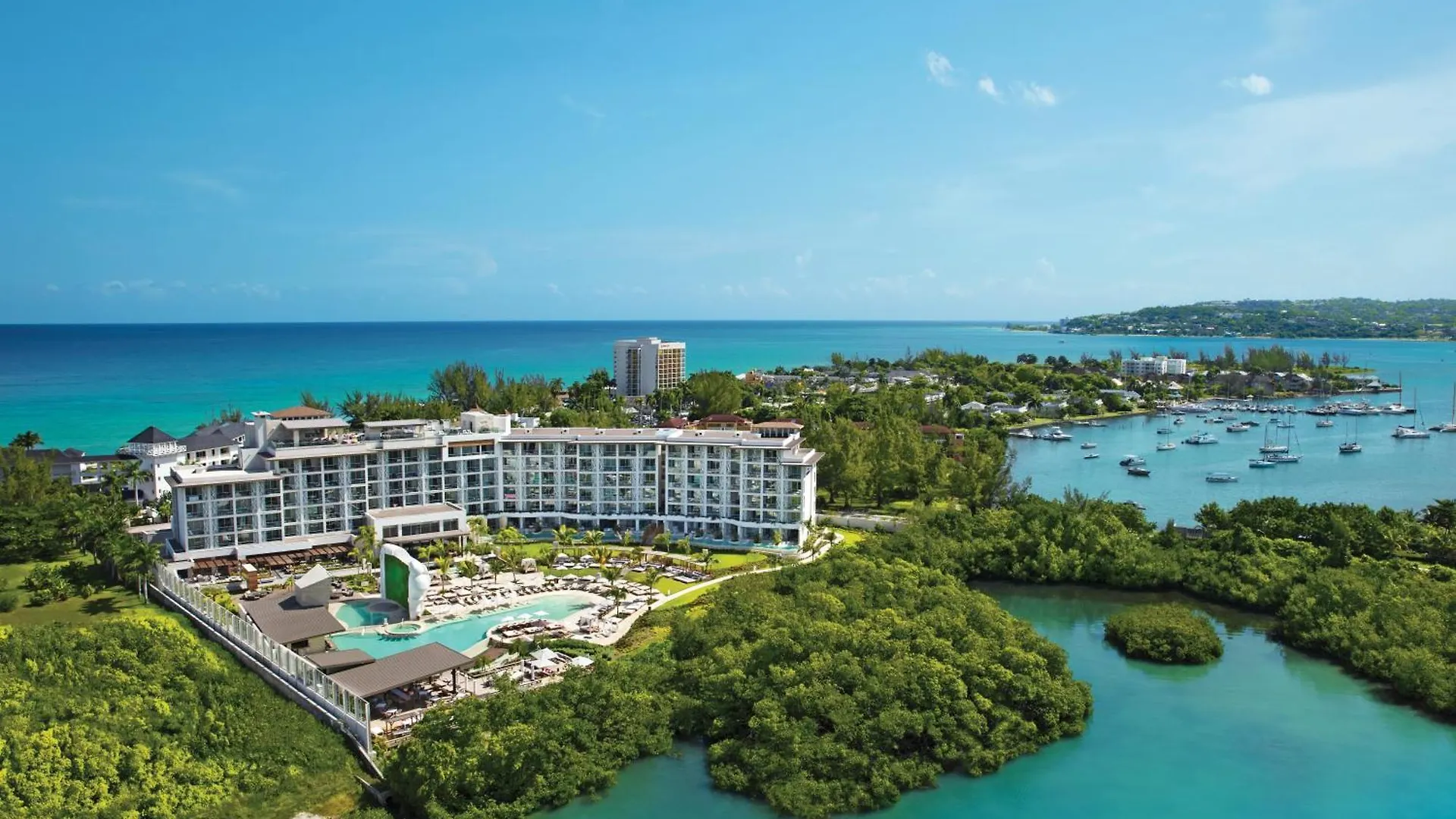 Курортный комплекс Breathless Montego Bay Hotel
